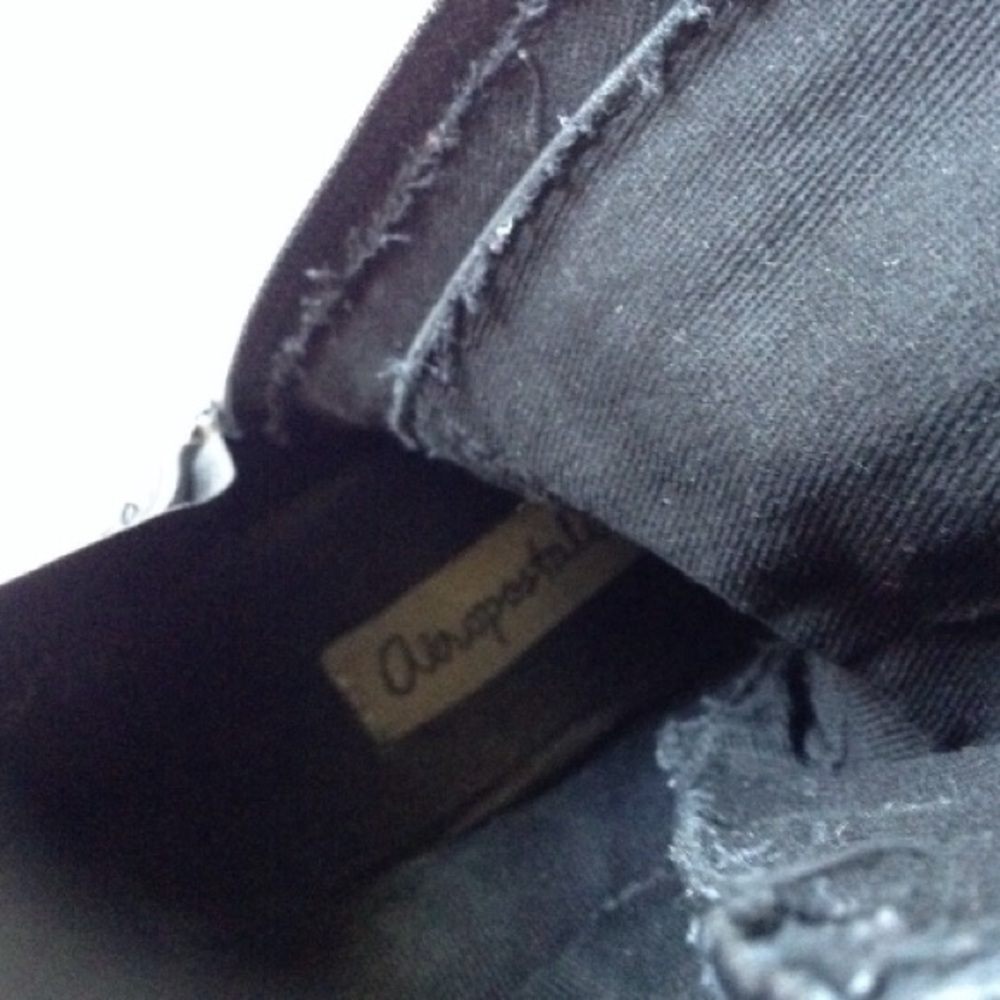 AEROPOSTALE BLACK ANKLE BOOTIES 6.5 - Picture 8 of 8